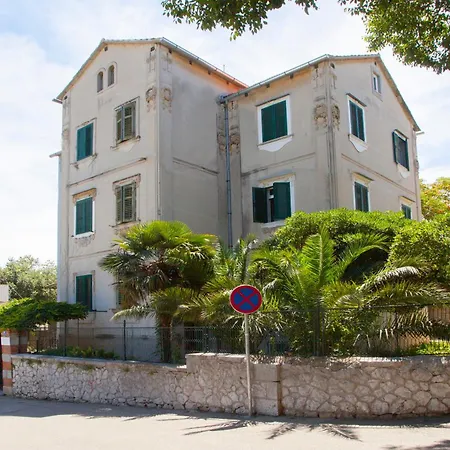 公寓 卡瓦多公寓 *