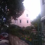 Appartement Kavado *